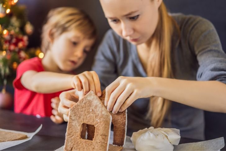 haunted gingerbread houses