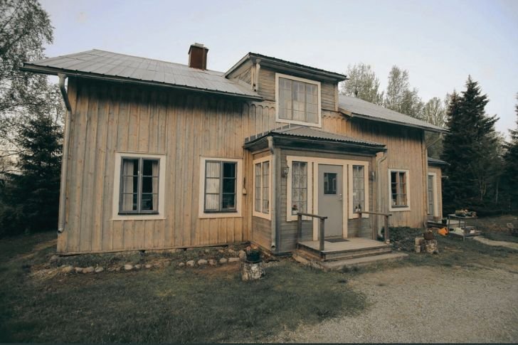 The Haunted Vicarage (Borgvattnet, Sweden)